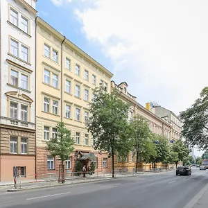 Hotel Club, Prague