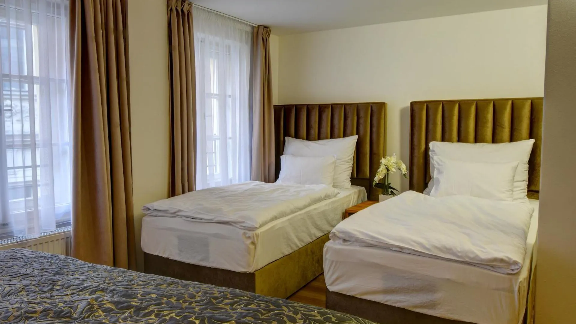 Hotel Karlova Prague